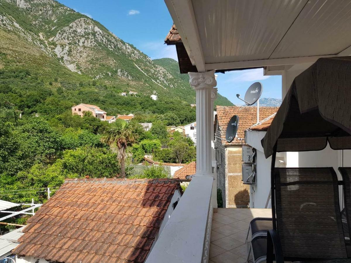 Apartments Sovran Vila Marija Prčanj 外观 照片