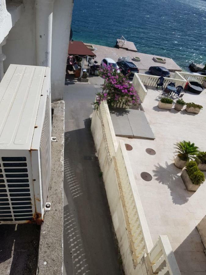 Apartments Sovran Vila Marija Prčanj 外观 照片
